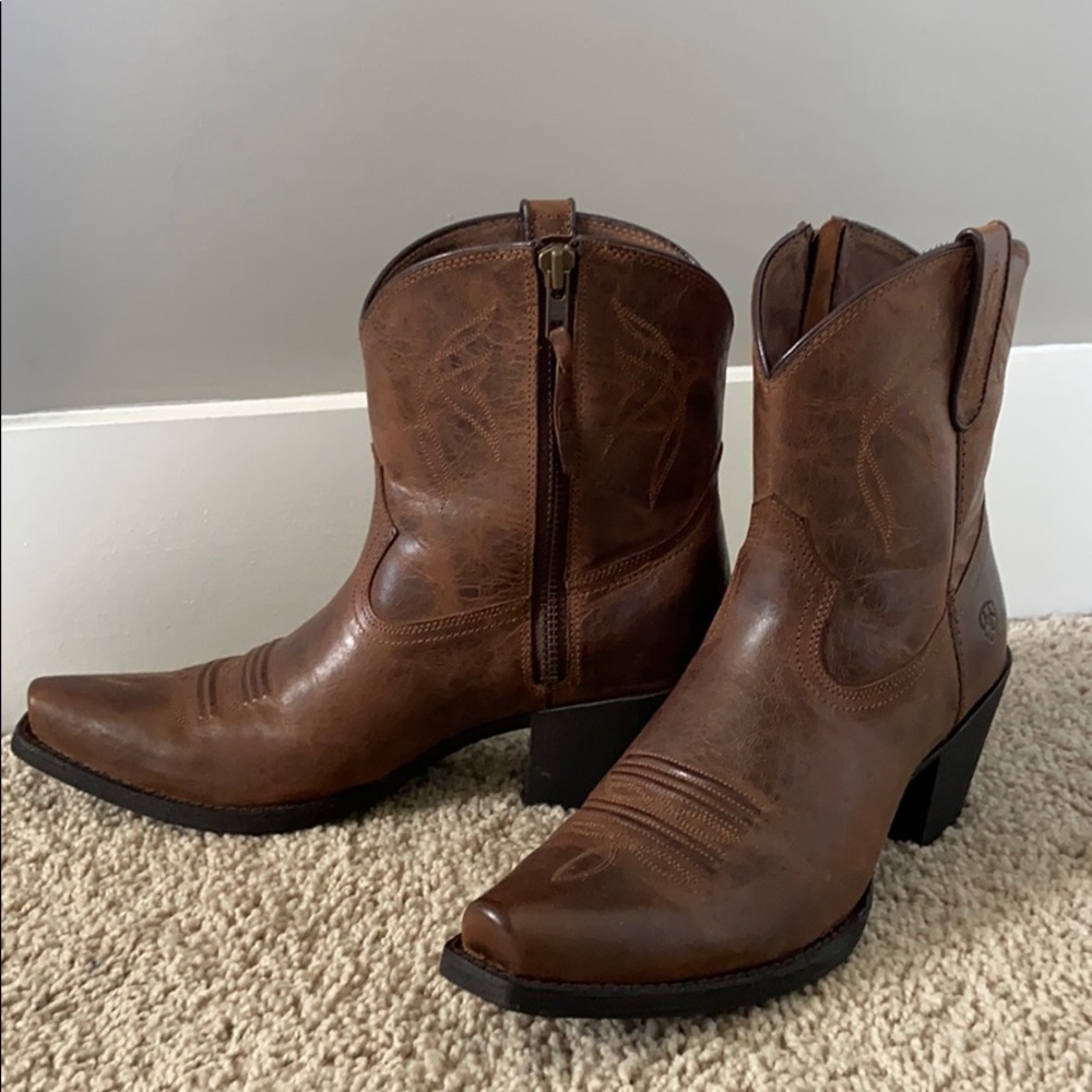 Ariat Cowboy Boots 8.5C